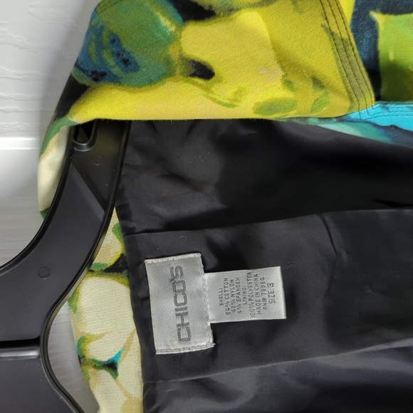 Chico's Floral pattern jacket - Picture 2 of 4